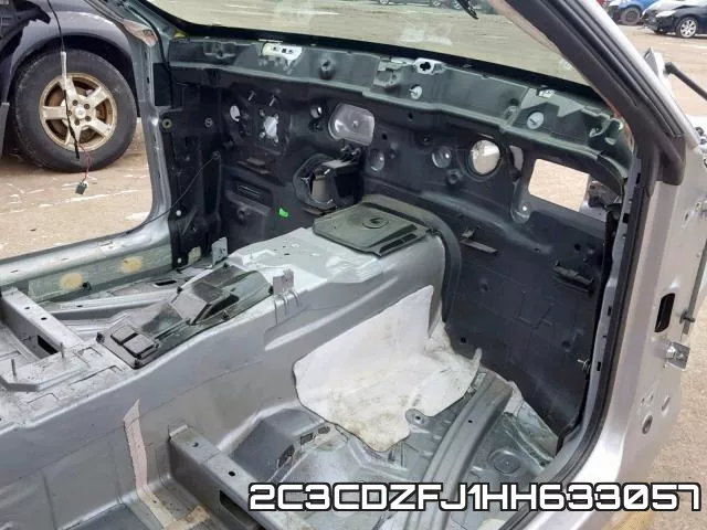 2C3CDZFJ1HH633057_10.webp