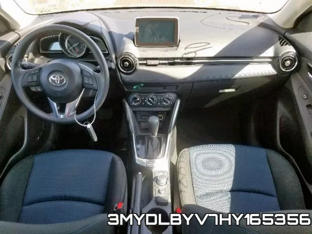 3MYDLBYV7HY165356_9.webp