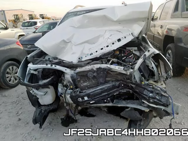 JF2SJABC4HH802066_9.webp