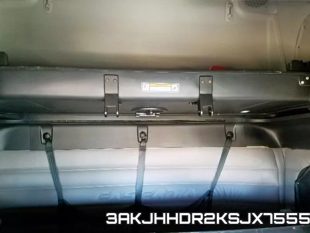 3AKJHHDR2KSJX7555_6.webp