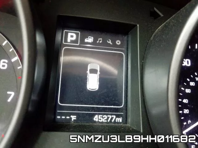 5NMZU3LB9HH011682_8.webp