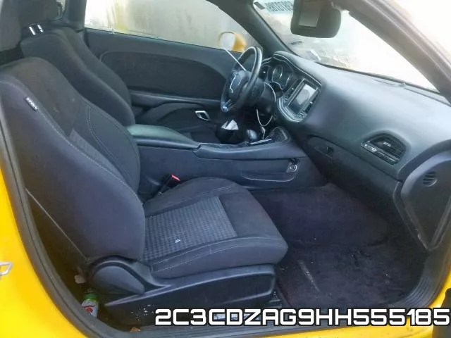 2C3CDZAG9HH555185_5.webp