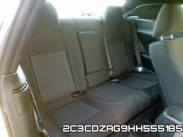 2C3CDZAG9HH555185_6.webp