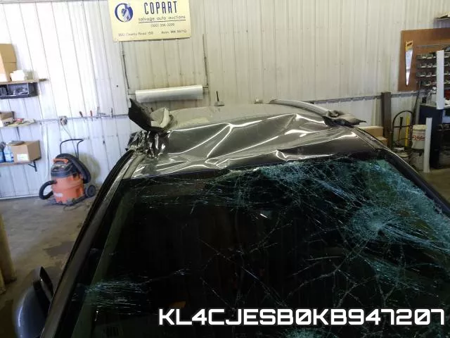 KL4CJESB0KB947207_9.webp