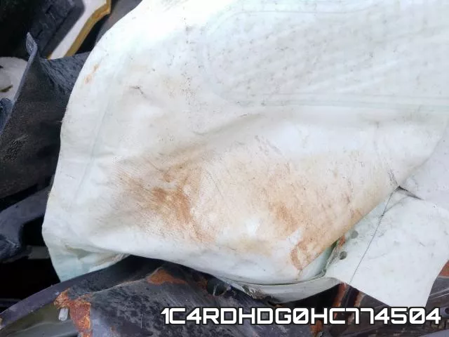 1C4RDHDG0HC774504_9.webp