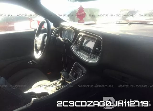 2C3CDZAG0JH112719_5.webp
