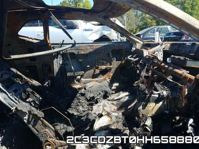 2C3CDZBT0HH658880_5.webp