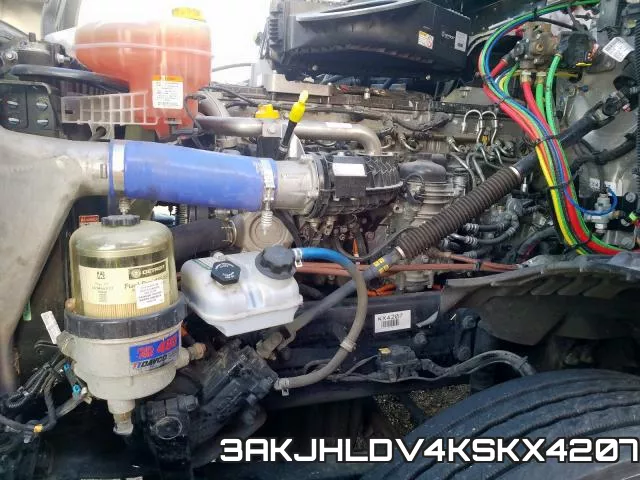 3AKJHLDV4KSKX4207_7.webp