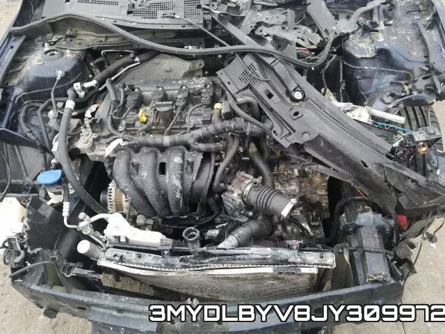 3MYDLBYV8JY309972_7.webp