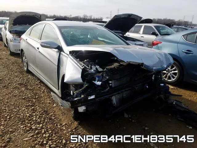 5NPEB4AC1EH835745