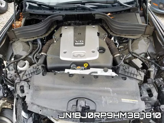JN1BJ0RP9HM387810_7.webp