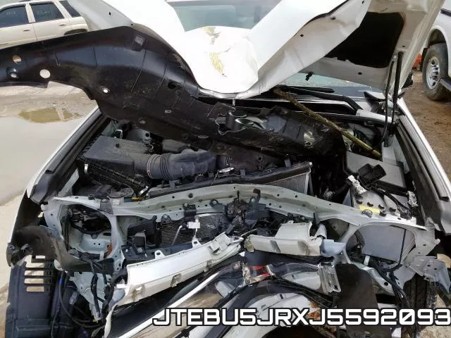 JTEBU5JRXJ5592093_7.webp