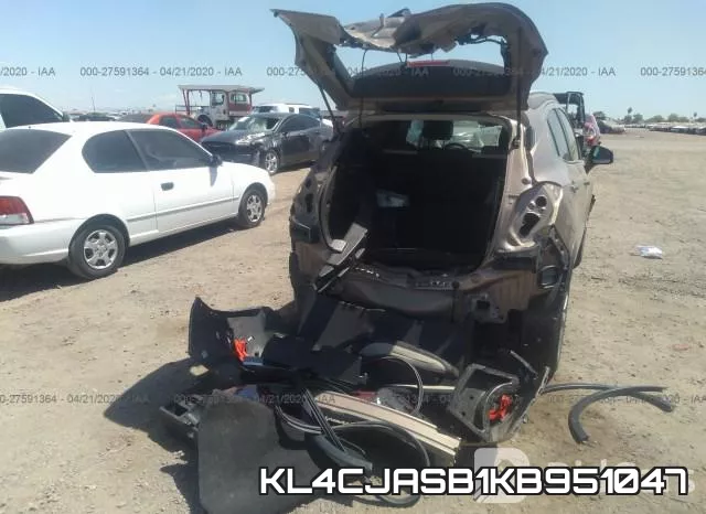KL4CJASB1KB951047_6.webp
