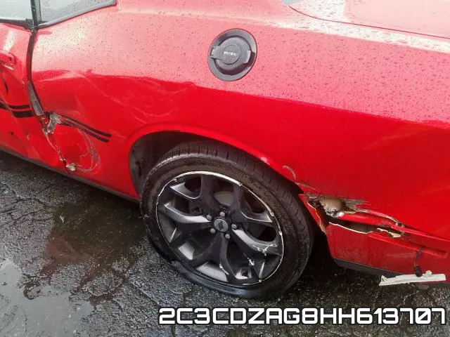 2C3CDZAG8HH613707_9.webp