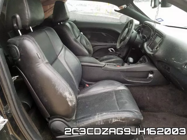 2C3CDZAG9JH162003_5.webp