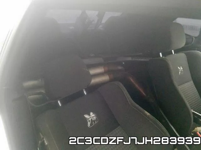 2C3CDZFJ7JH283939_6.webp