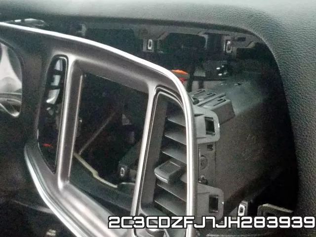 2C3CDZFJ7JH283939_9.webp