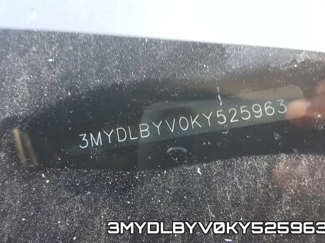 3MYDLBYV0KY525963_10.webp