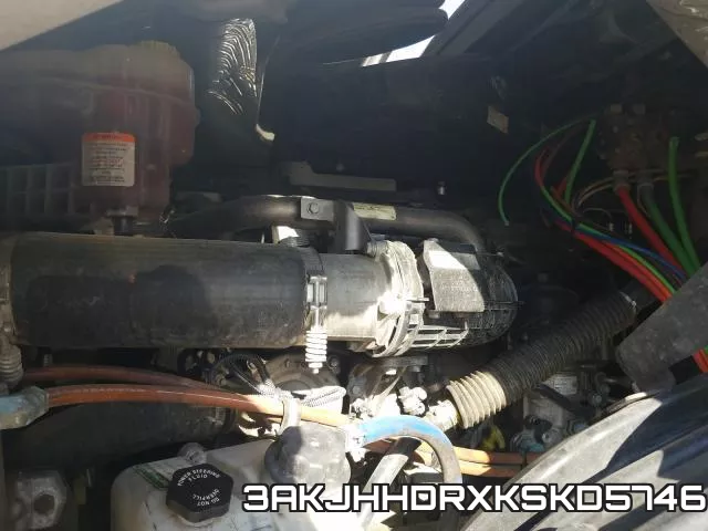 3AKJHHDRXKSKD5746_7.webp