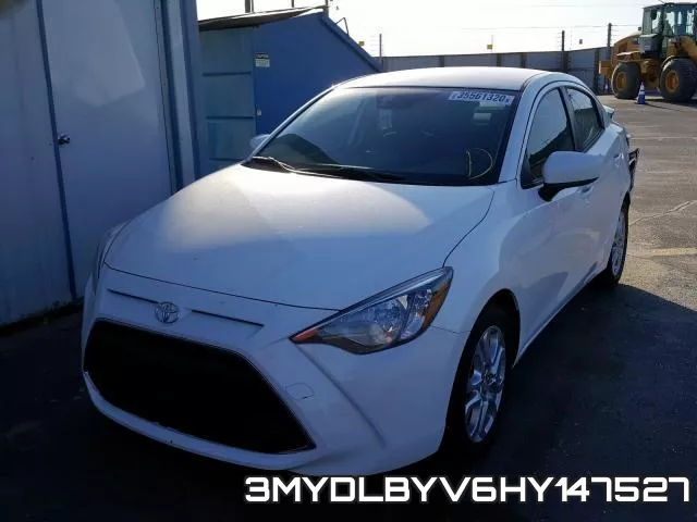 3MYDLBYV6HY147527_2.webp