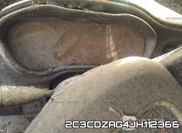 2C3CDZAG4JH112366_7.webp