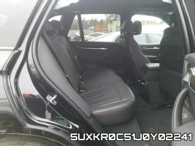 5UXKR0C51J0Y02241_6.webp