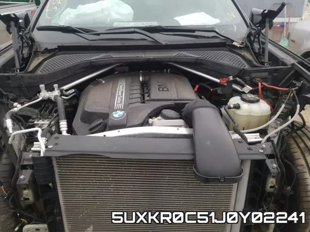 5UXKR0C51J0Y02241_7.webp
