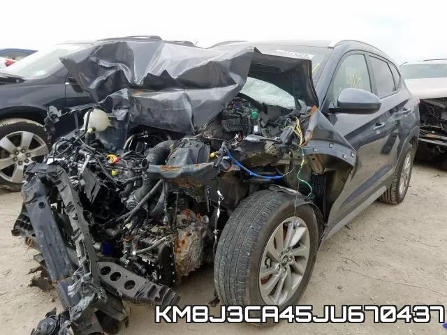 KM8J3CA45JU670437_2.webp