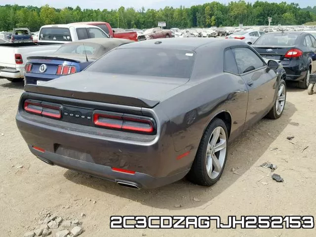 2C3CDZAG7JH252153_4.webp