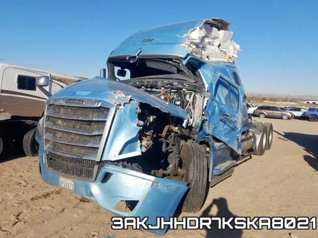 3AKJHHDR7KSKA8021_2.webp