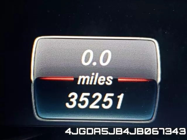 4JGDA5JB4JB067343_8.webp