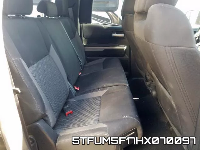 5TFUM5F17HX070097_6.webp