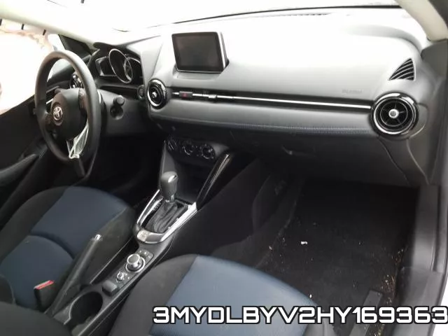 3MYDLBYV2HY169363_9.webp