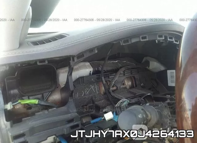 JTJHY7AX0J4264133