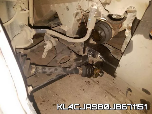 KL4CJASB0JB671151_9.webp