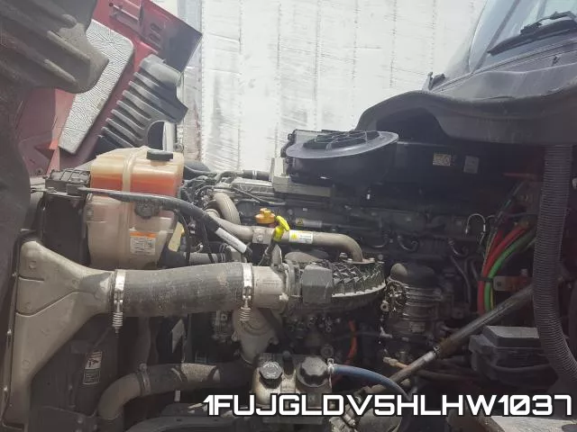 1FUJGLDV5HLHW1037_7.webp