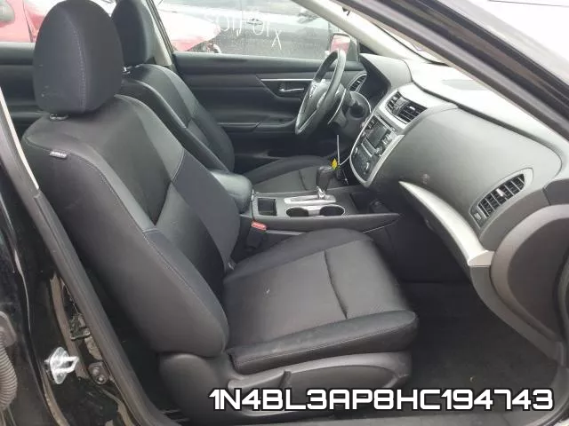 1N4BL3AP8HC194743_5.webp