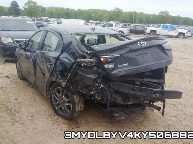 3MYDLBYV4KY506882_3.webp
