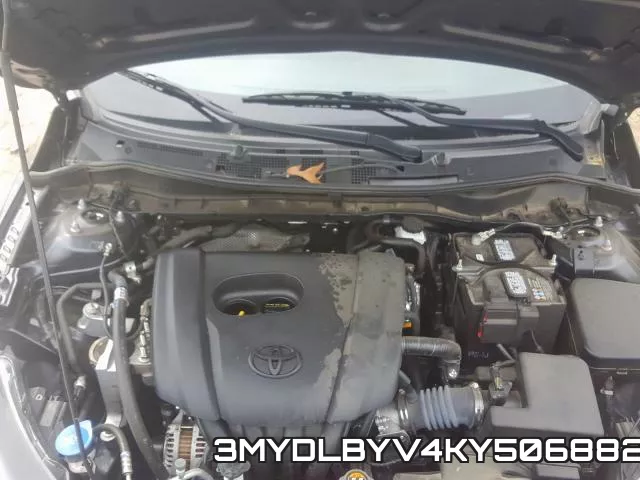3MYDLBYV4KY506882_7.webp