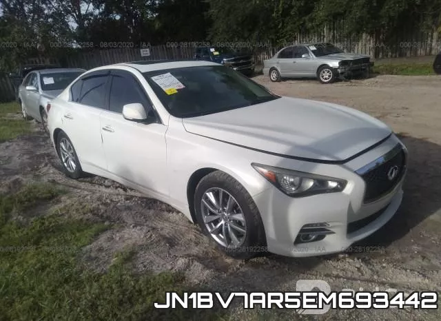 JN1BV7AR5EM693442