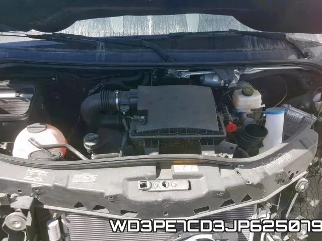 WD3PE7CD3JP625079_7.webp