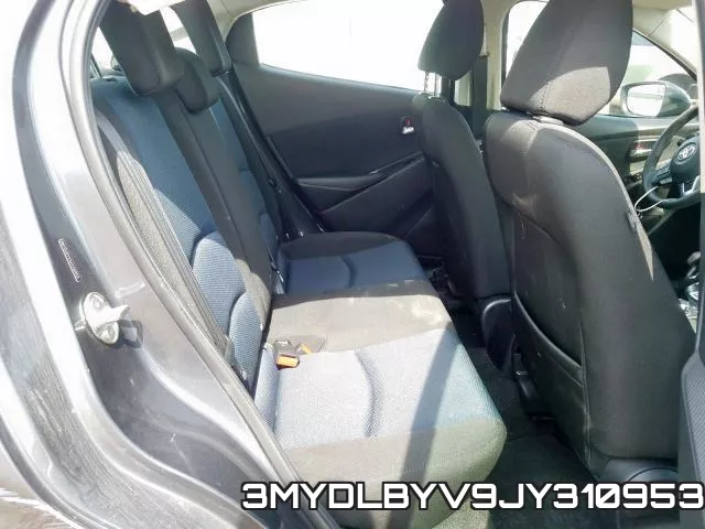 3MYDLBYV9JY310953_6.webp
