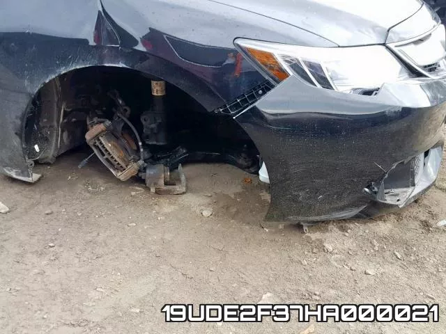 19UDE2F37HA000021_9.webp