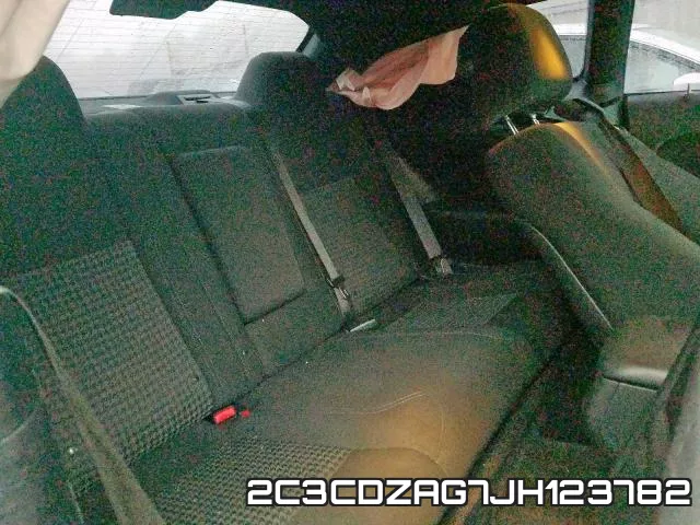 2C3CDZAG7JH123782_6.webp
