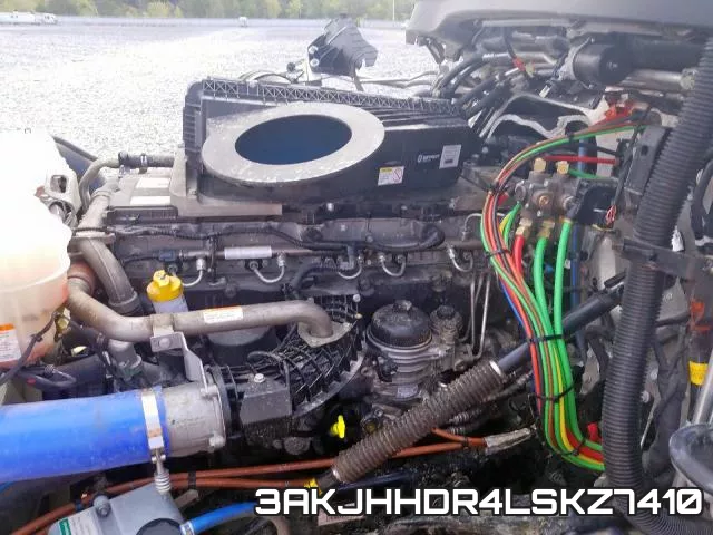 3AKJHHDR4LSKZ7410_7.webp