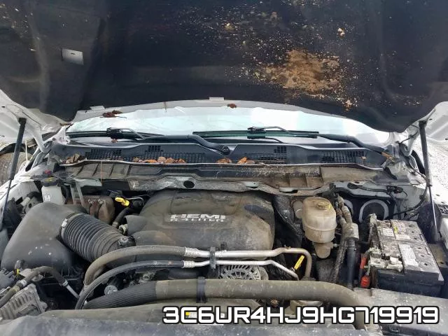 3C6UR4HJ9HG719919_7.webp