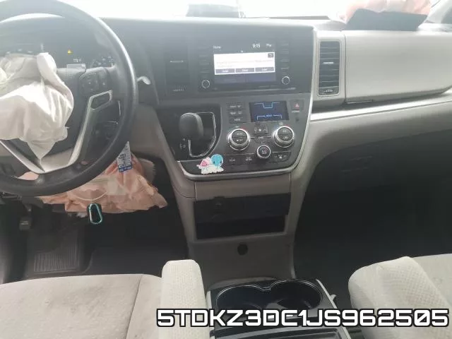 5TDKZ3DC1JS962505_9.webp