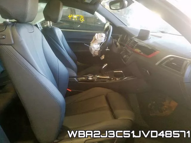 WBA2J3C51JVD48571_5.webp