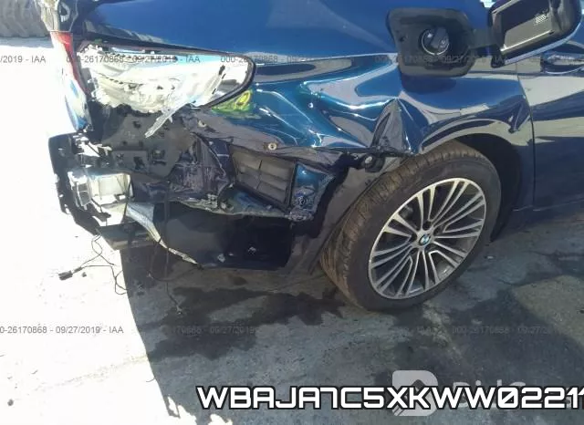 WBAJA7C5XKWW02211_6.webp