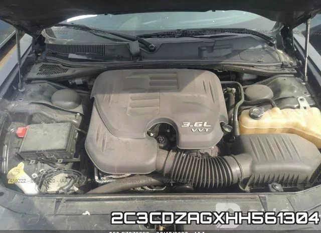 2C3CDZAGXHH561304_10.webp